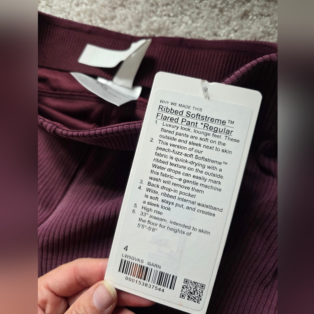NWT Lululemon Athletica Ribbed Softstreme Flared Pant - Picture 2 of 4
